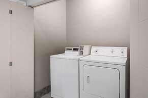 Anchor Inn & Suites, BW Signature Collection