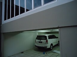 Hotel Scarlet Makassar