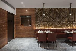 Hotel Lakend