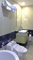 Travellers Hotel Phinisi