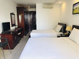 Sunny Hotel