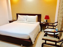 Sunny Hotel