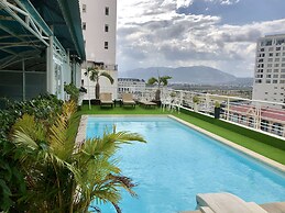 Sunny Hotel