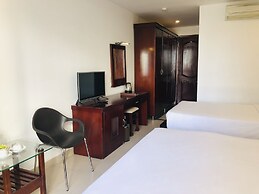 Sunny Hotel