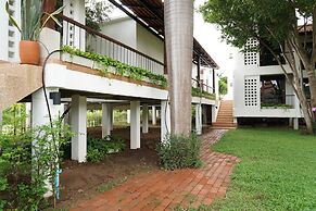 Canary Guesthouse