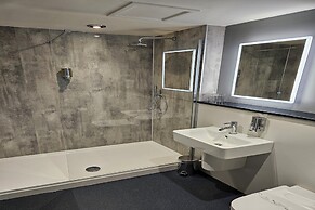 Brathay Lodge