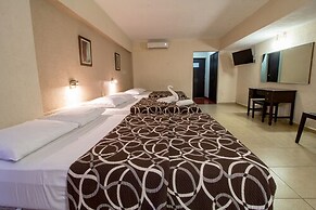 Hotel Colon