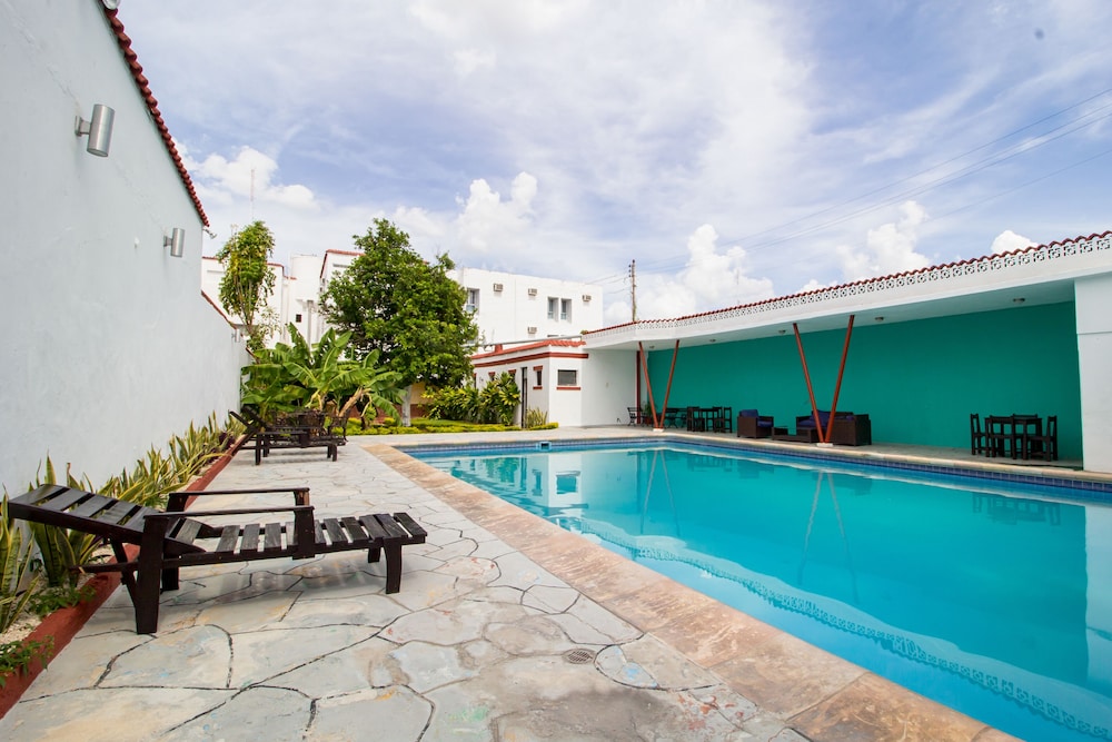 Hotel Colon