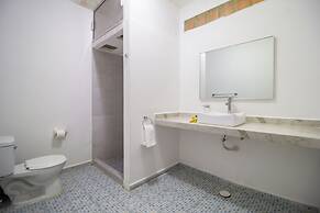 Hotel Colon