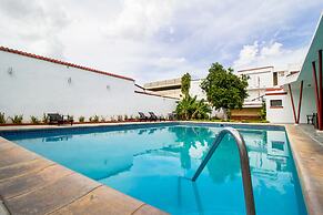 Hotel Colon