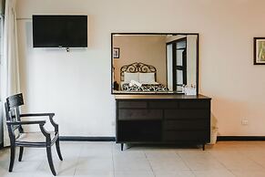 Hotel Colon