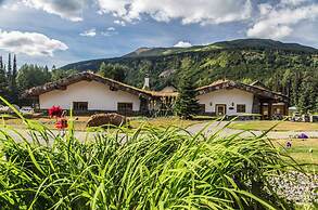 Bell 2 Lodge