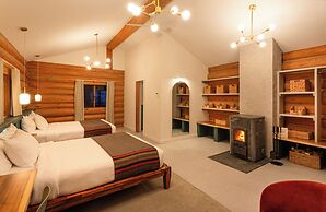 Bell 2 Lodge