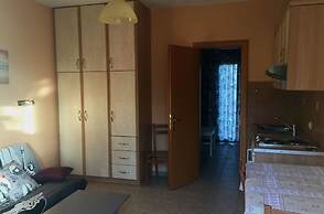 Eleni Studios