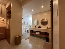 Lio Villas Resort