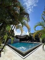 Lio Villas Resort
