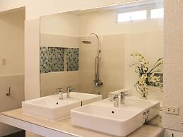 Lio Villas Resort