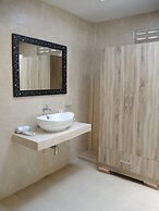 The C Samet Beach Resort