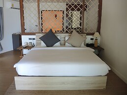 The C Samet Beach Resort