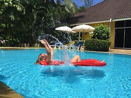 Loma Resort