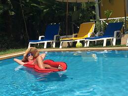 Loma Resort