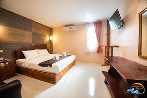 Naiyang Discovery Beach Resort