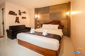Naiyang Discovery Beach Resort