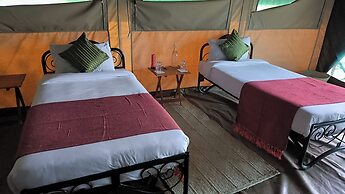 Julia's River Camp