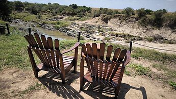 Julia's River Camp