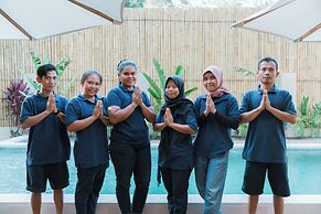The Gili Beach Resort