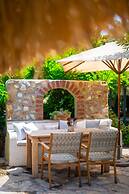Cunda Battalos Küçük Otel
