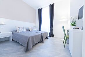 Vantaggio Suites