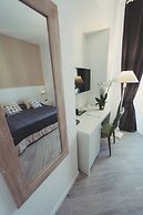 Vantaggio Suites