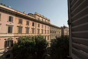 Vantaggio Suites