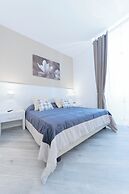 Vantaggio Suites