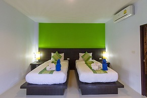 Lanta Lapaya Resort