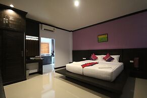 Lanta Lapaya Resort