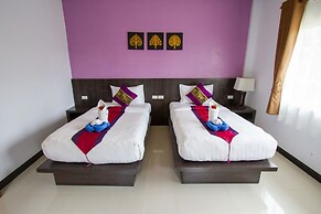 Lanta Lapaya Resort