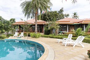 Lanta Lapaya Resort