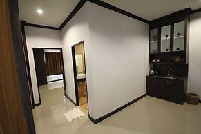 Lanta Lapaya Resort