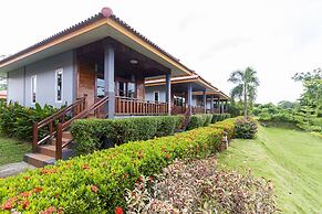 Lanta Lapaya Resort