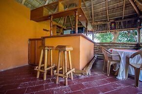 Askay Hotel Suites