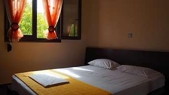 Armonia Apartments