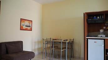 Armonia Apartments