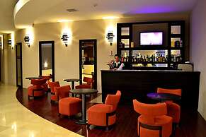 Sun Hotel
