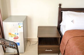 Marie's Royale Hotel