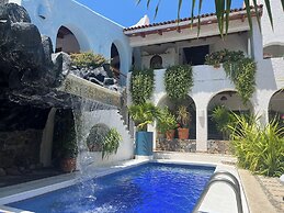 Villa de la Roca