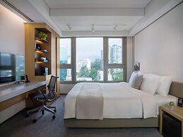 Hotel Stage