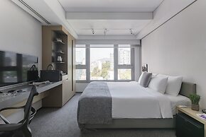 Hotel Stage