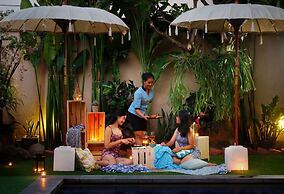 Vansari Hotel
